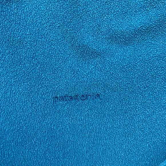 Patagonia- Woman’s L- Full Zip Blue Sweater - Picture 8 of 8